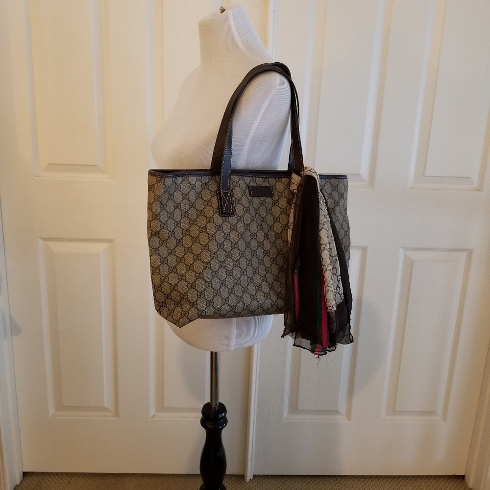 Gucci GG Coated Tote Bag Authentic / Preowned